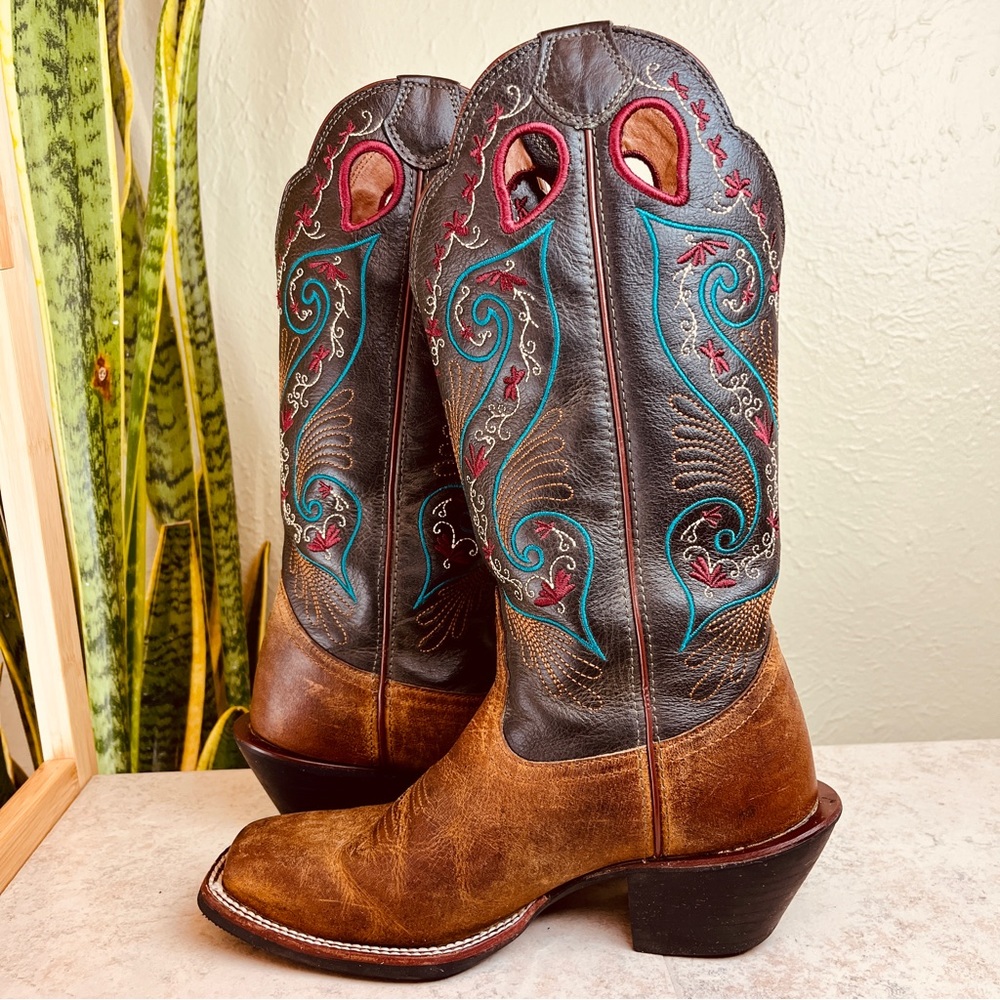 Tony Lama Brown Leather Western Heeled Boots with Turquoise & Red Embroidery - Picture 6 of 15